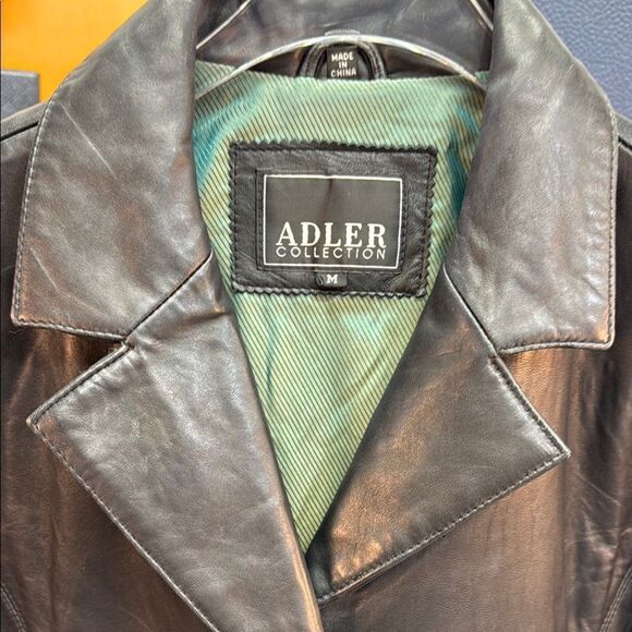 Women’s leather jacket - Picture 2 of 10